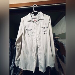 white Roar western long sleeve shirt with rhinestone snaps & embroidered back